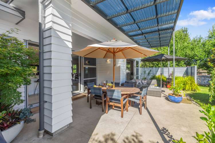 1 Ellesmere Close Pyes Pa_22