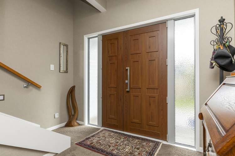 6 Heathcote Street Central_20