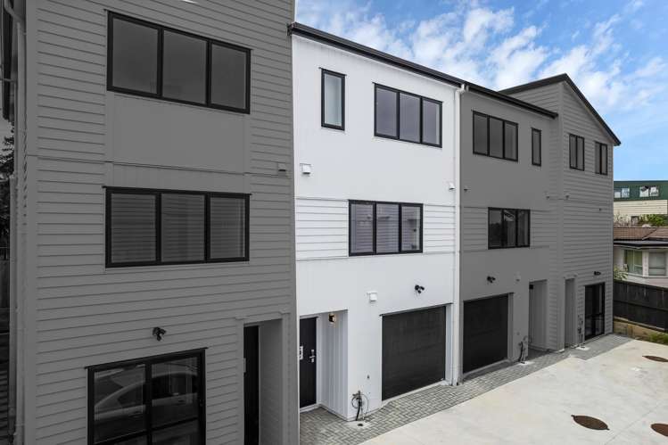 4/24 (Lot 6) Aberfeldy Avenue Highland Park_25