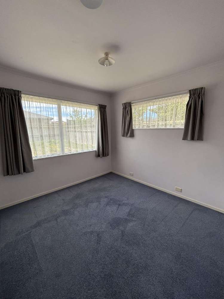 6 Stead Crescent 10816_8