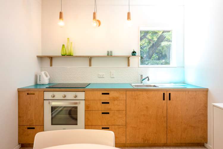 27 Kennedy Road Surfdale_13