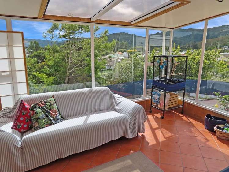 6 Hill Grove Naenae_5