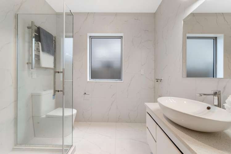 6 Puoro Street Flat Bush_22