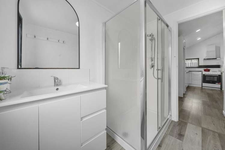 2/17 Cleek Road Mangere East_12