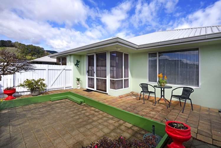 77 Kingsford Drive Stoke_16