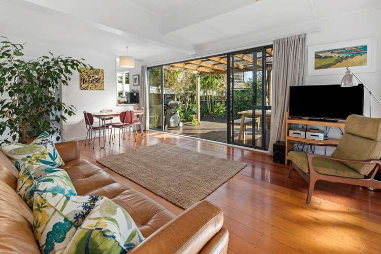 9 Sinclair Street Devonport_6