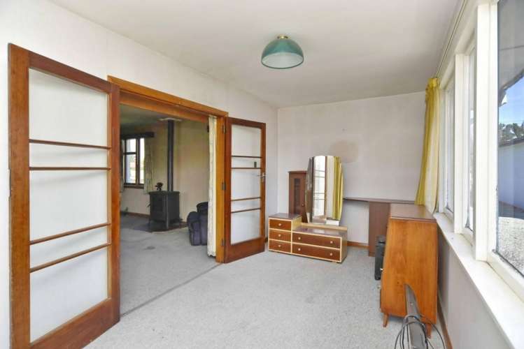 5678 West Coast Road Springfield_12