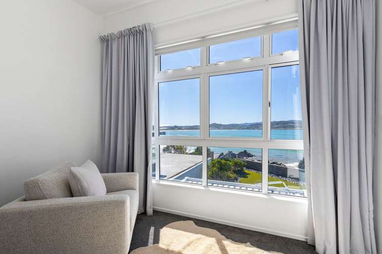 277 Queens Drive Lyall Bay_15