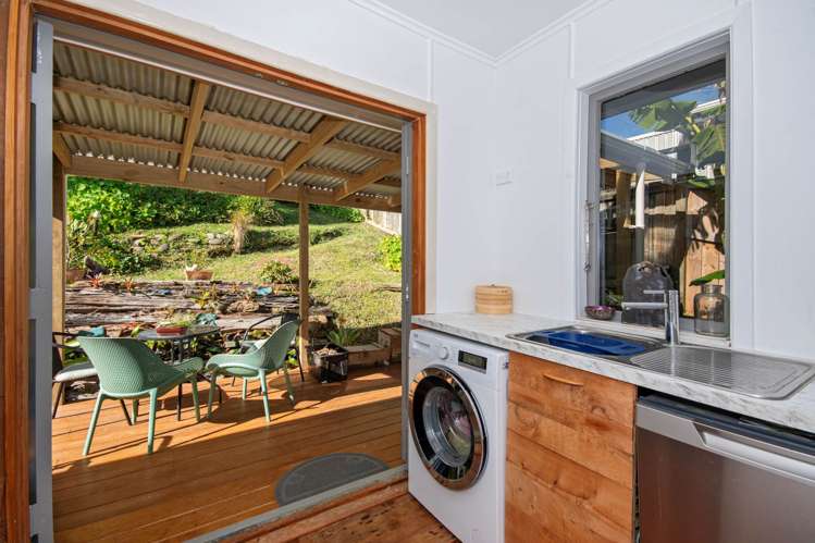 38 Ewing Road Riverside_14