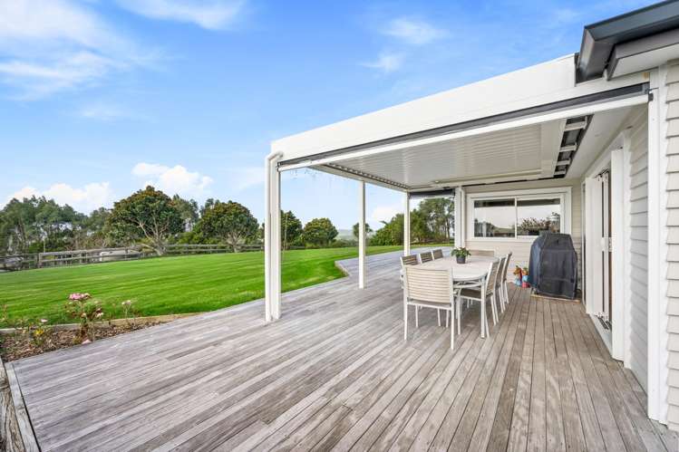 1382 Old North Road Helensville_14