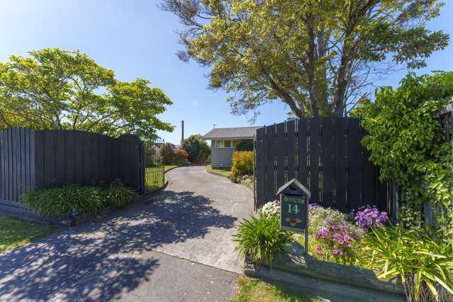 Quarter-Acre Charm in Halswell