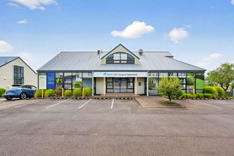 Units S, Q & R, 326 Sunset Road Mairangi Bay_0