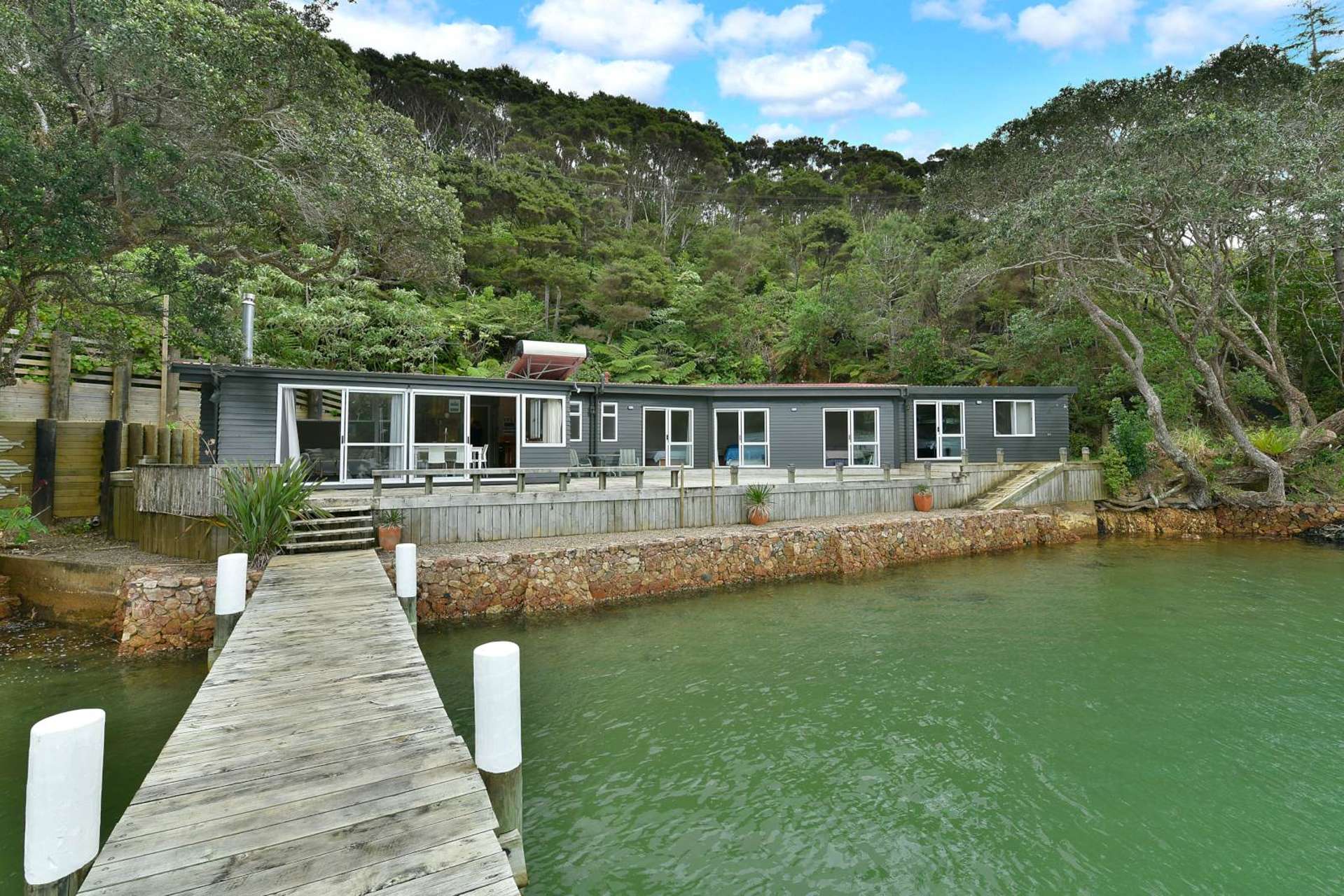 65 North Cove Kawau Island_0