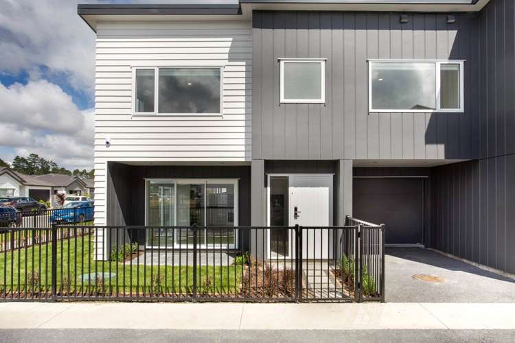 9/2 Tarras Road Kumeu_1