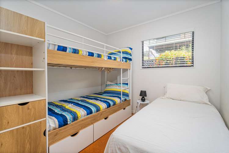 12 Thompson Place Opito Bay_16