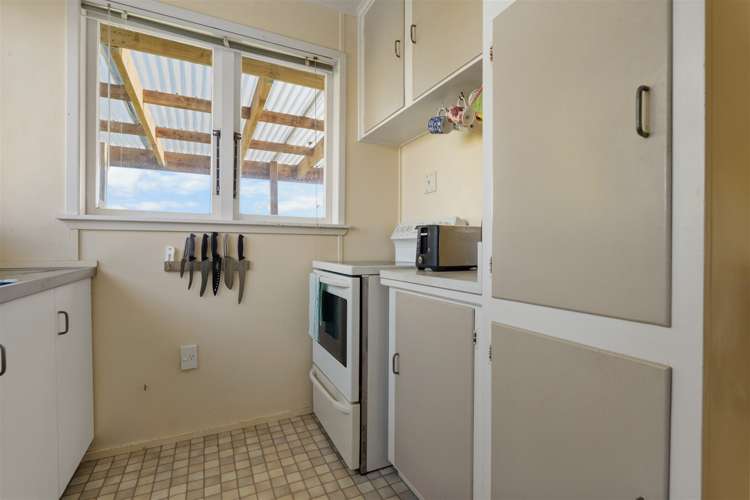 15 North Road Kawakawa_5