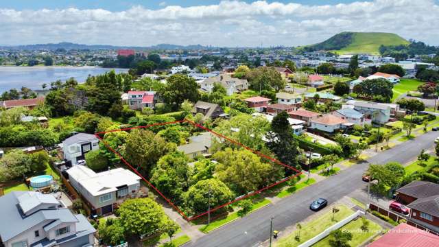 221-223 Queens Road Panmure_1