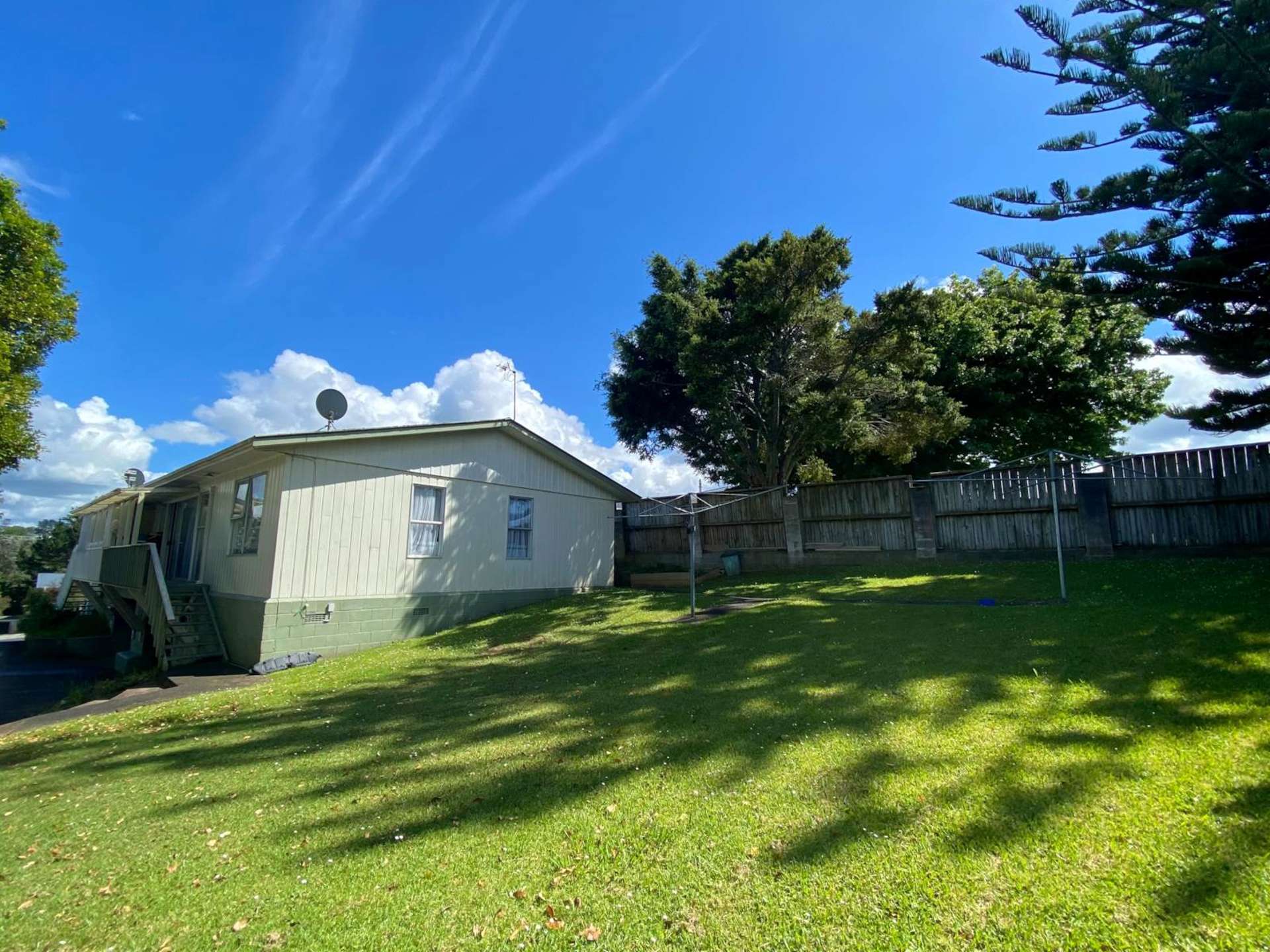 39b Noall Street Te Atatu Peninsula Waitakere City Houses for