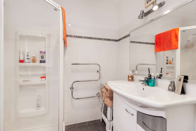 285unit Vaughan Road Owhata_11