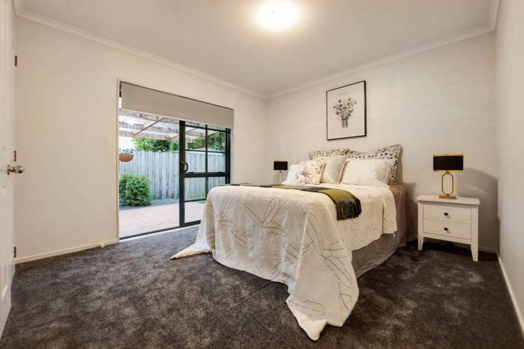 42 Farmdale Court Flat Bush_16