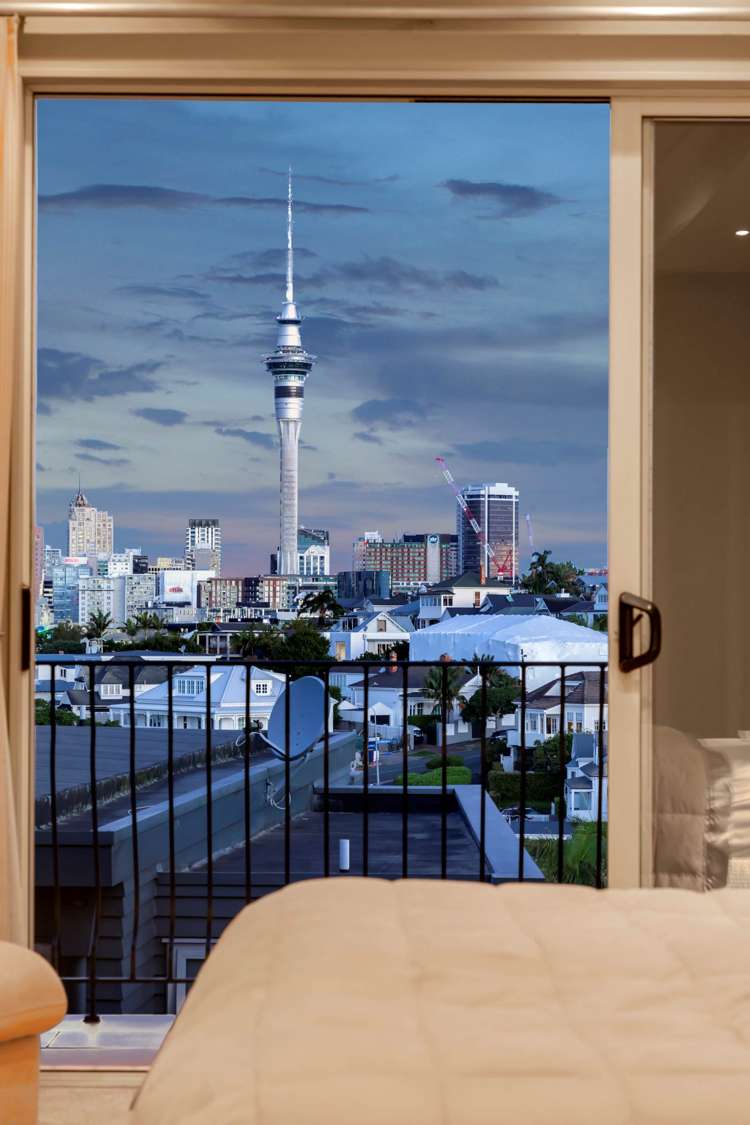 14 Percival Parade Saint Marys Bay_13