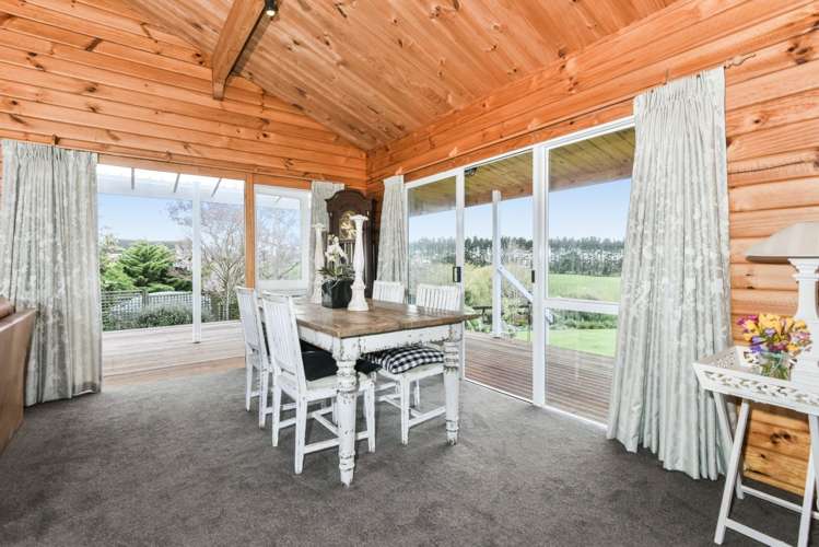 36 Henson Road Whitford_11