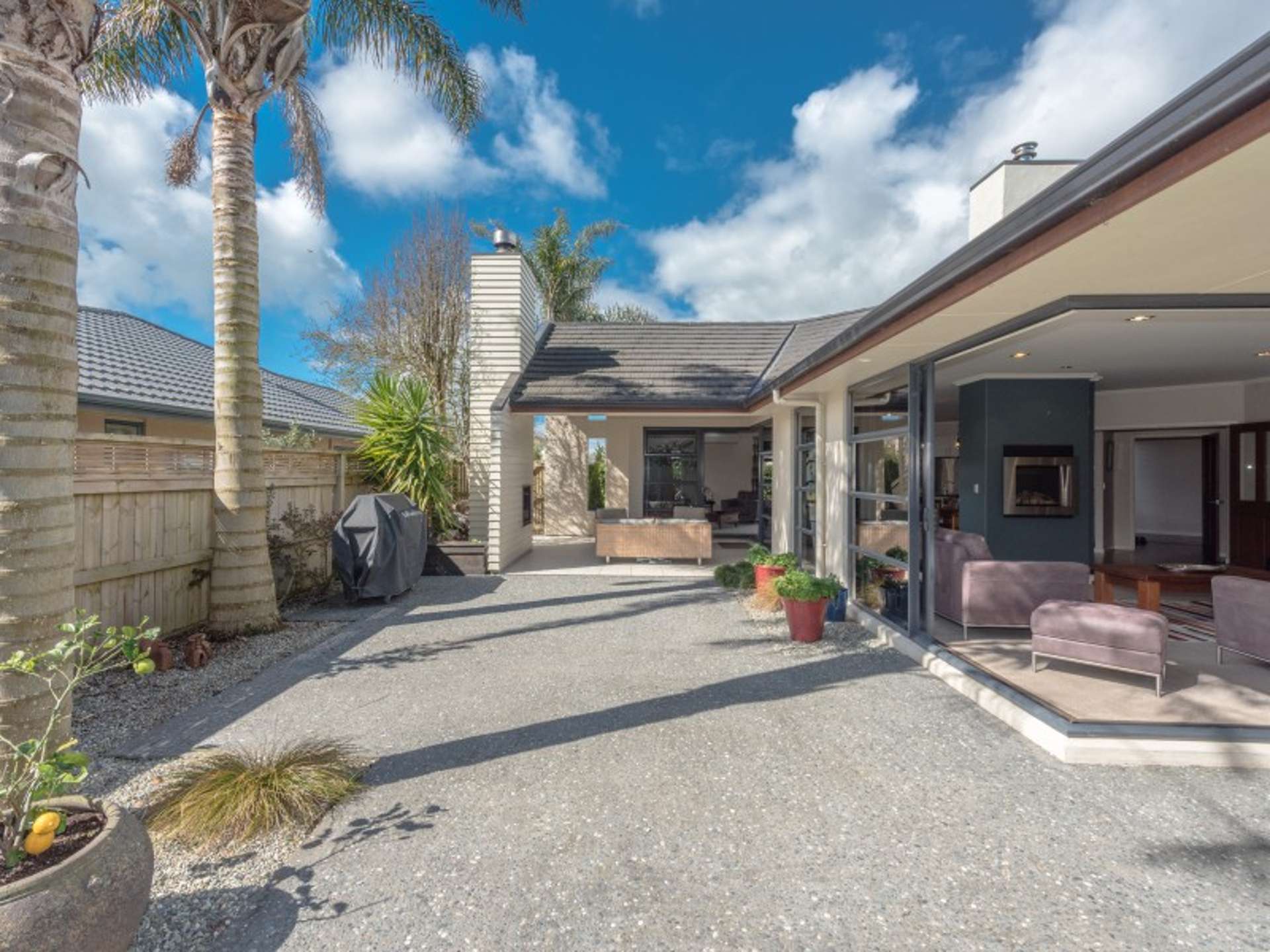 1 Somerton Drive Huntington_0