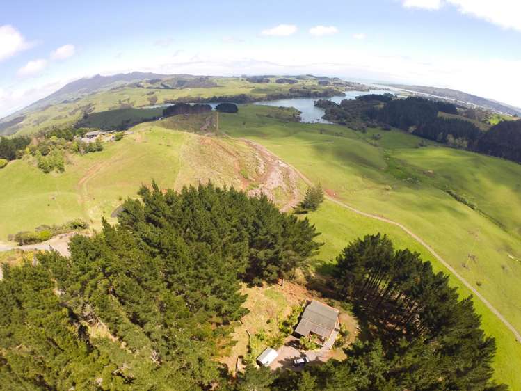 72 Maungatawhiri Road Raglan_1