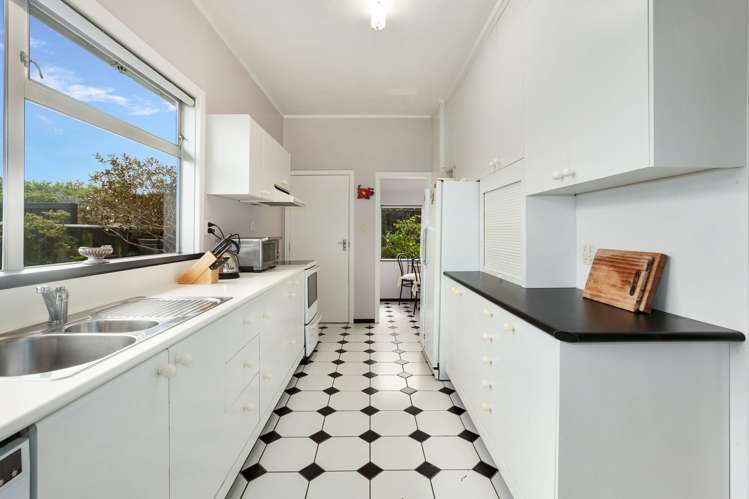 72 Anne Street Wadestown_7