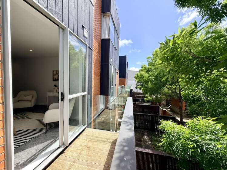 29/120 Rintoul Street Newtown_13