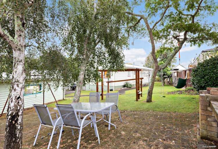 12 London Street Pukekohe_11