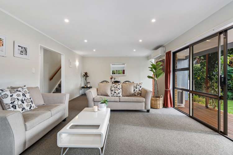 2/16 Manse Road Pahurehure_4