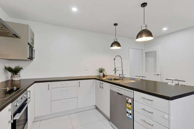 6 Duggan Close Rolleston_1