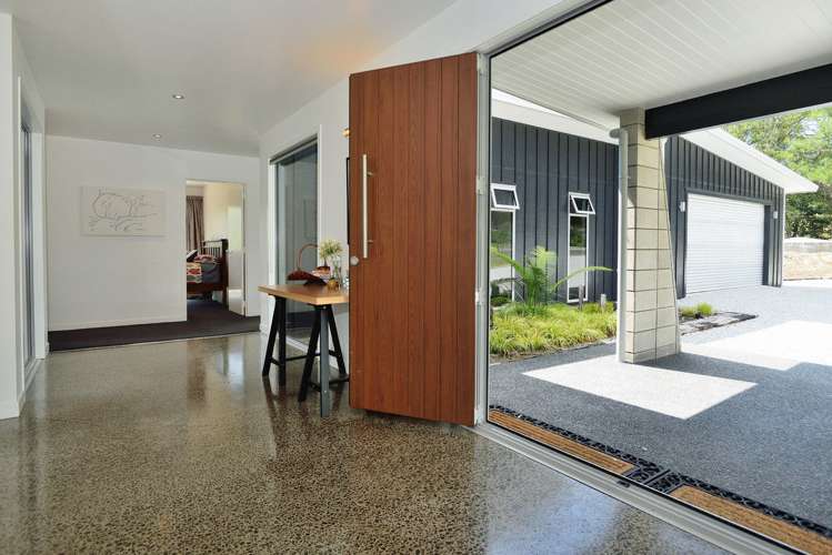 597 Riverside Road Matokitoki_1