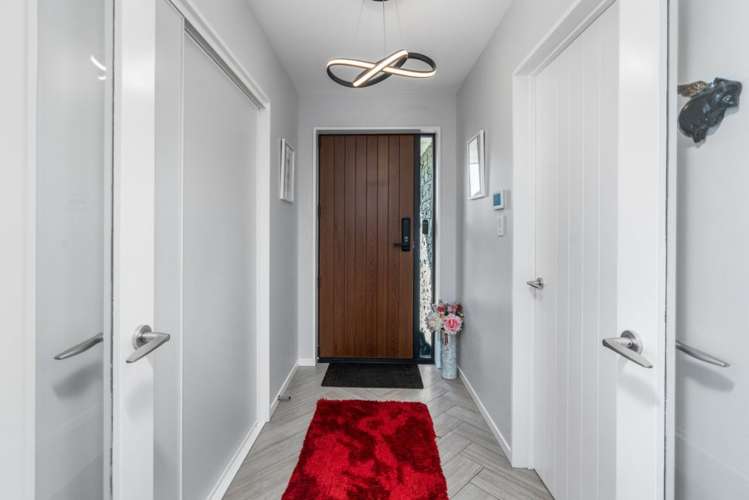 19 Whitburn Avenue_5