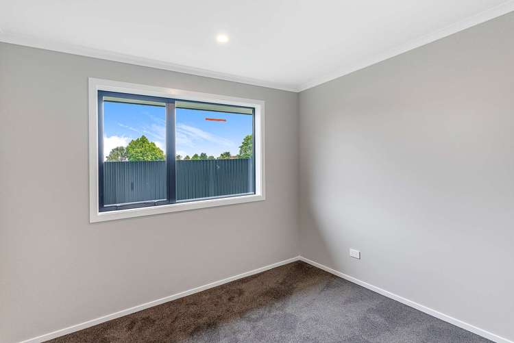 107a Racecourse Road Allenton_17