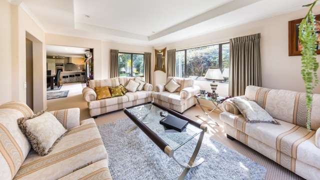 4 Roseborough Place Flat Bush_1