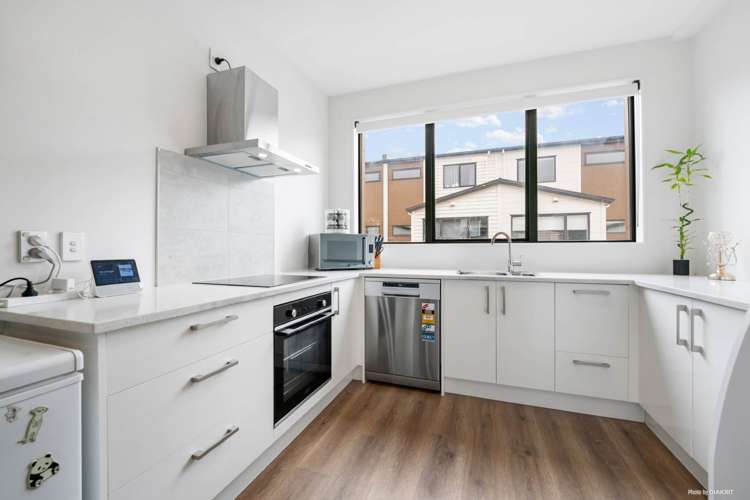 40 Bloom Crescent Sunnyvale_5