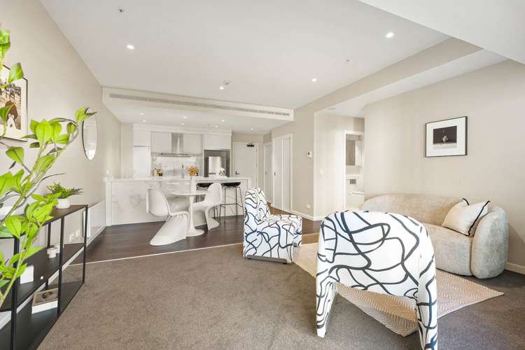 403/41 Beach Road City Centre_7