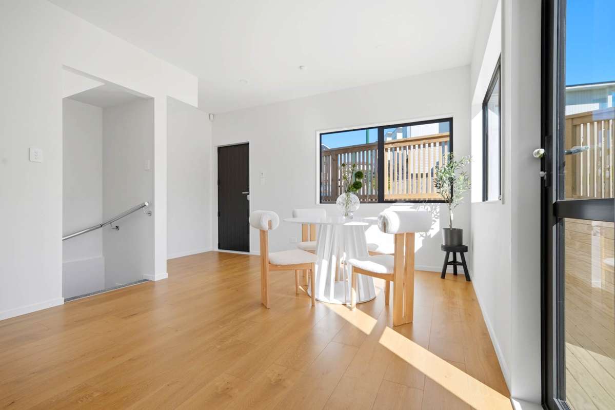 2 Waka Street_1