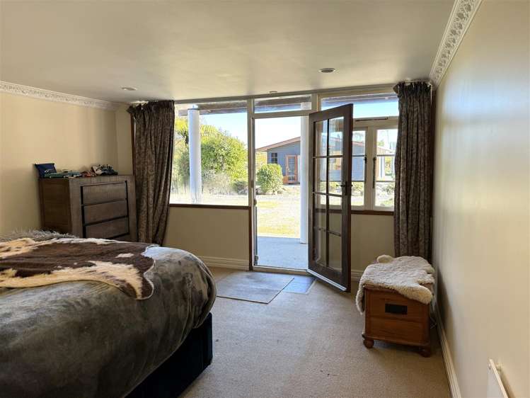 171 Coulson Road Paroa_17