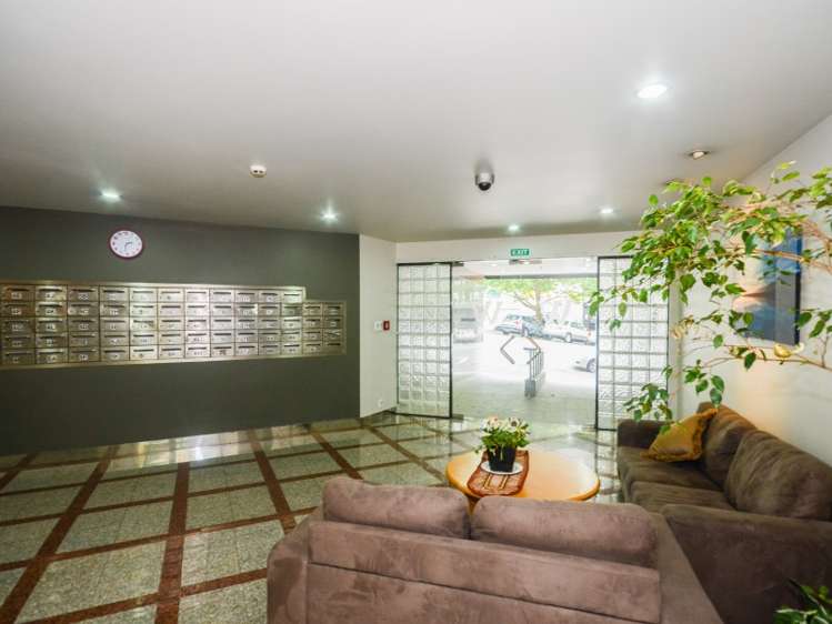 5a/18 Wakefield Street Auckland Central_13
