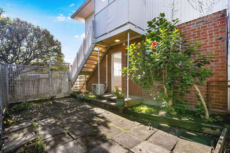 1/19 Gowing Drive Meadowbank_2