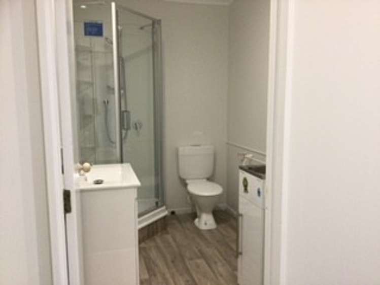 1/177B Eleventh Avenue 1047_3