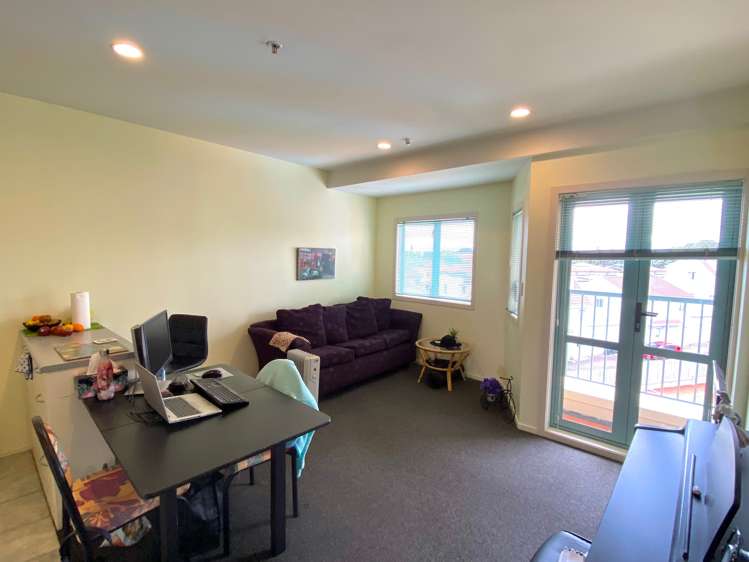 18/3a Harrison Road Mount Wellington_1