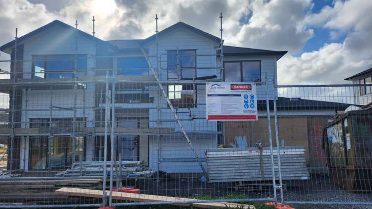 18 Kaupeka Road Orewa_3