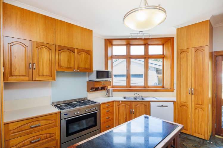 15 Miro Street Takaro_6