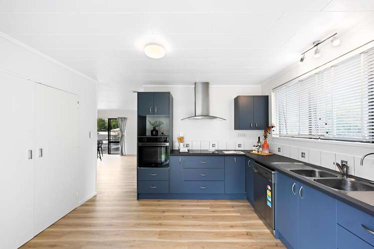 42 Hazelwood Avenue Dinsdale_6