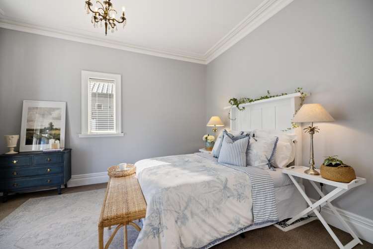 582 Madras Street Saint Albans_11