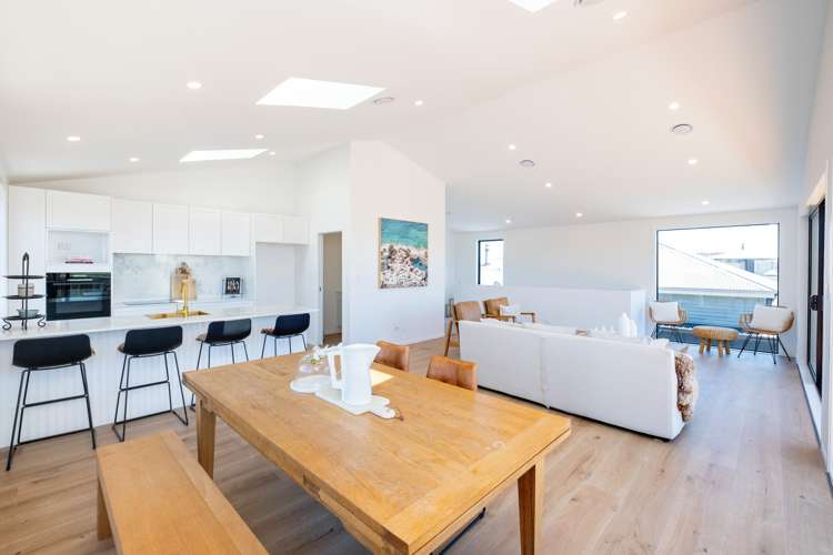 96 Charles Street Westshore_11